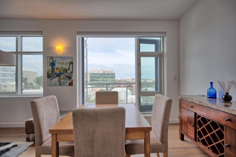 My Bermuda House Dundonald House 502